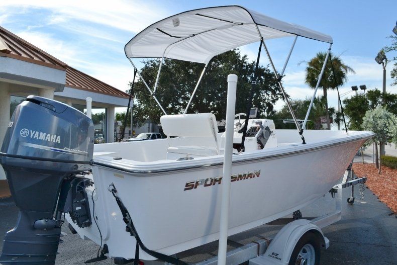 Thumbnail 6 for Used 2015 Sportsman 19 Island Reef boat for sale in Vero Beach, FL