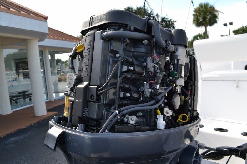 Thumbnail 13 for Used 2015 Sportsman 19 Island Reef boat for sale in Vero Beach, FL