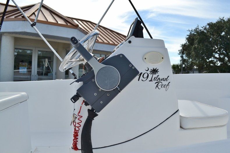 Thumbnail 7 for Used 2015 Sportsman 19 Island Reef boat for sale in Vero Beach, FL