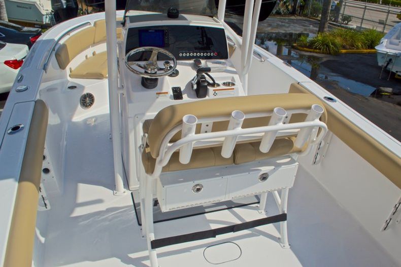 Thumbnail 10 for New 2016 Sportsman Heritage 231 Center Console boat for sale in Vero Beach, FL