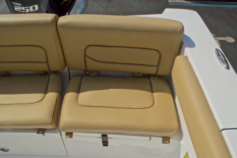 Thumbnail 15 for New 2016 Sportsman Heritage 231 Center Console boat for sale in Vero Beach, FL