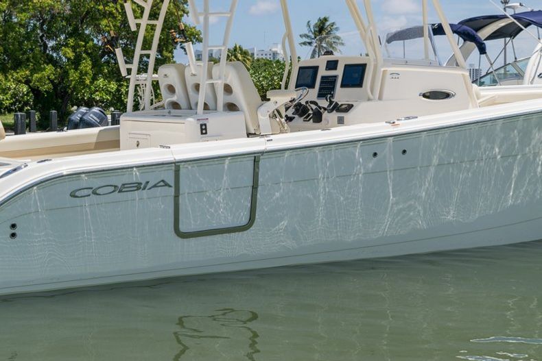 Thumbnail 6 for New 2017 Cobia 344 Center Console boat for sale in Miami, FL