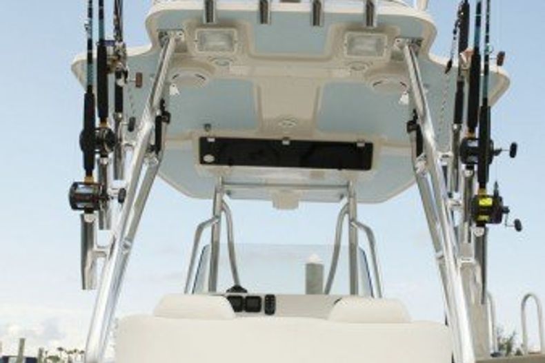 Thumbnail 14 for New 2015 Cobia 296 Center Console boat for sale in West Palm Beach, FL