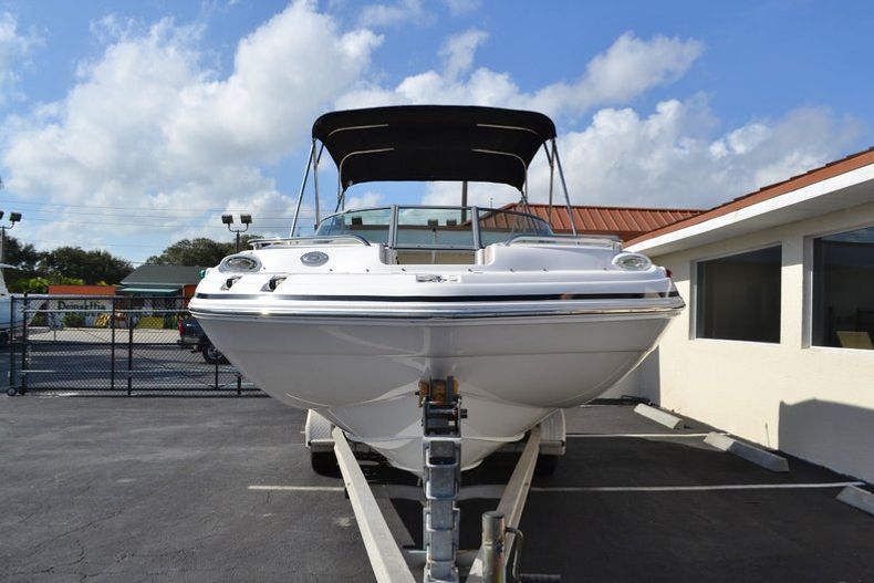 Thumbnail 2 for New 2014 Hurricane SunDeck SD 2200 OB boat for sale in West Palm Beach, FL