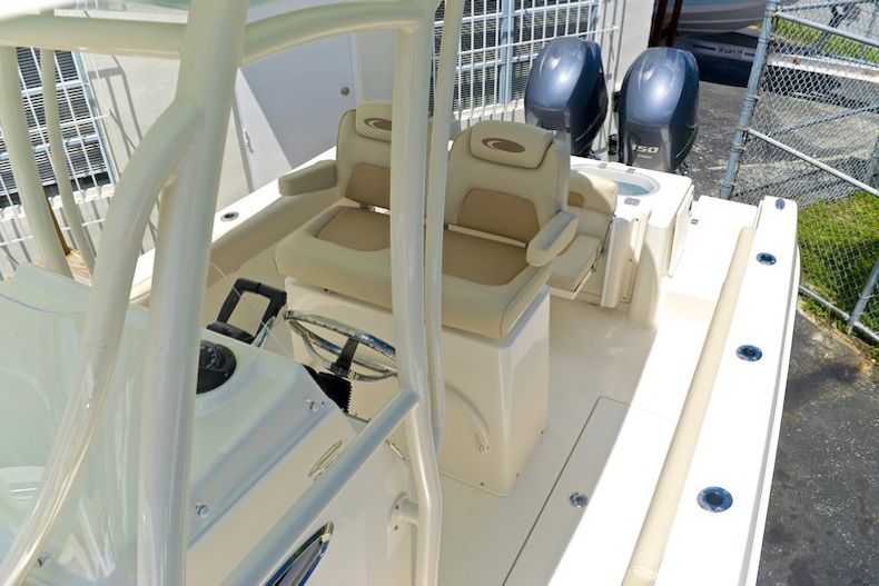 Thumbnail 73 for New 2015 Cobia 256 Center Console boat for sale in Miami, FL