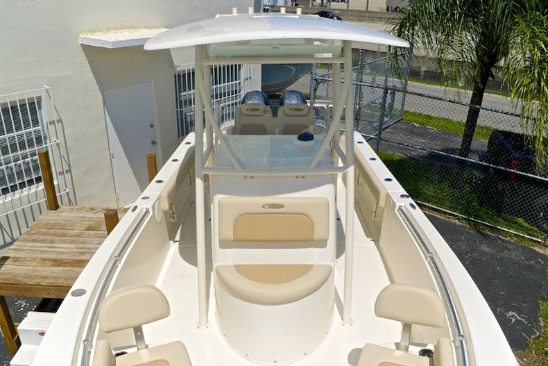 Thumbnail 66 for New 2015 Cobia 256 Center Console boat for sale in Miami, FL