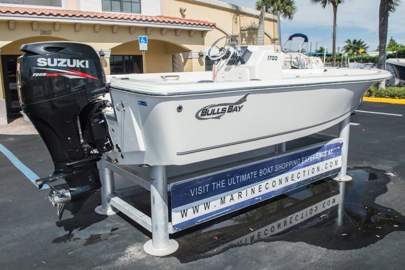 Thumbnail 7 for New 2014 Bulls Bay 1700 Bay Boat boat for sale in West Palm Beach, FL