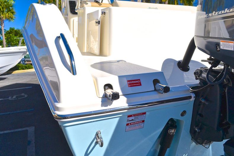 Thumbnail 17 for New 2013 Cobia 256 Center Console boat for sale in West Palm Beach, FL