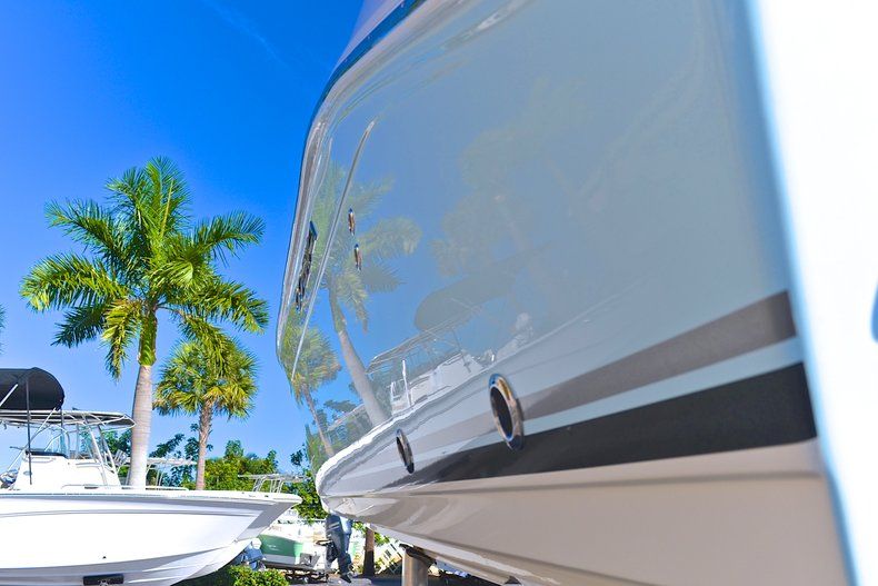 Thumbnail 19 for New 2013 Cobia 256 Center Console boat for sale in West Palm Beach, FL