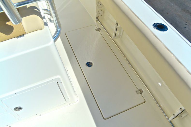 Thumbnail 44 for New 2013 Cobia 256 Center Console boat for sale in West Palm Beach, FL