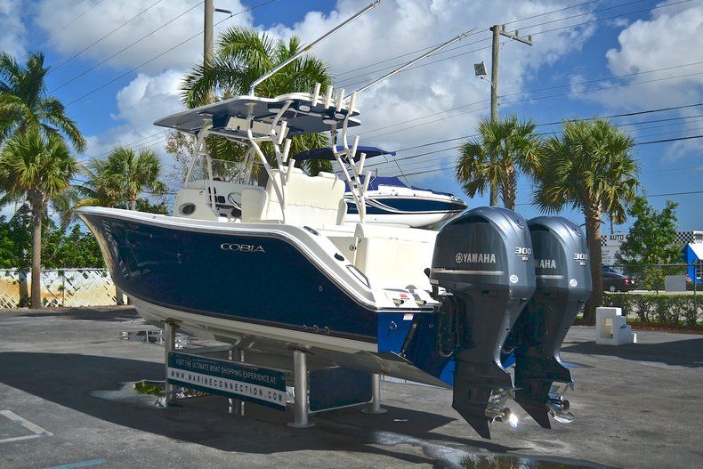 Thumbnail 5 for New 2013 Cobia 296 Center Console boat for sale in West Palm Beach, FL
