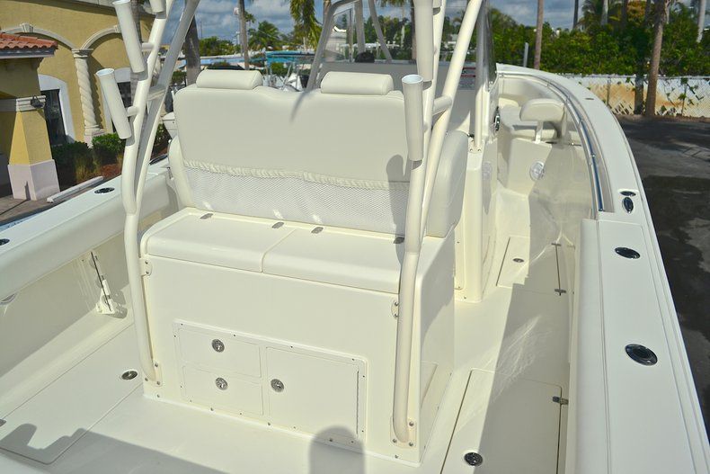 Thumbnail 34 for New 2013 Cobia 296 Center Console boat for sale in West Palm Beach, FL