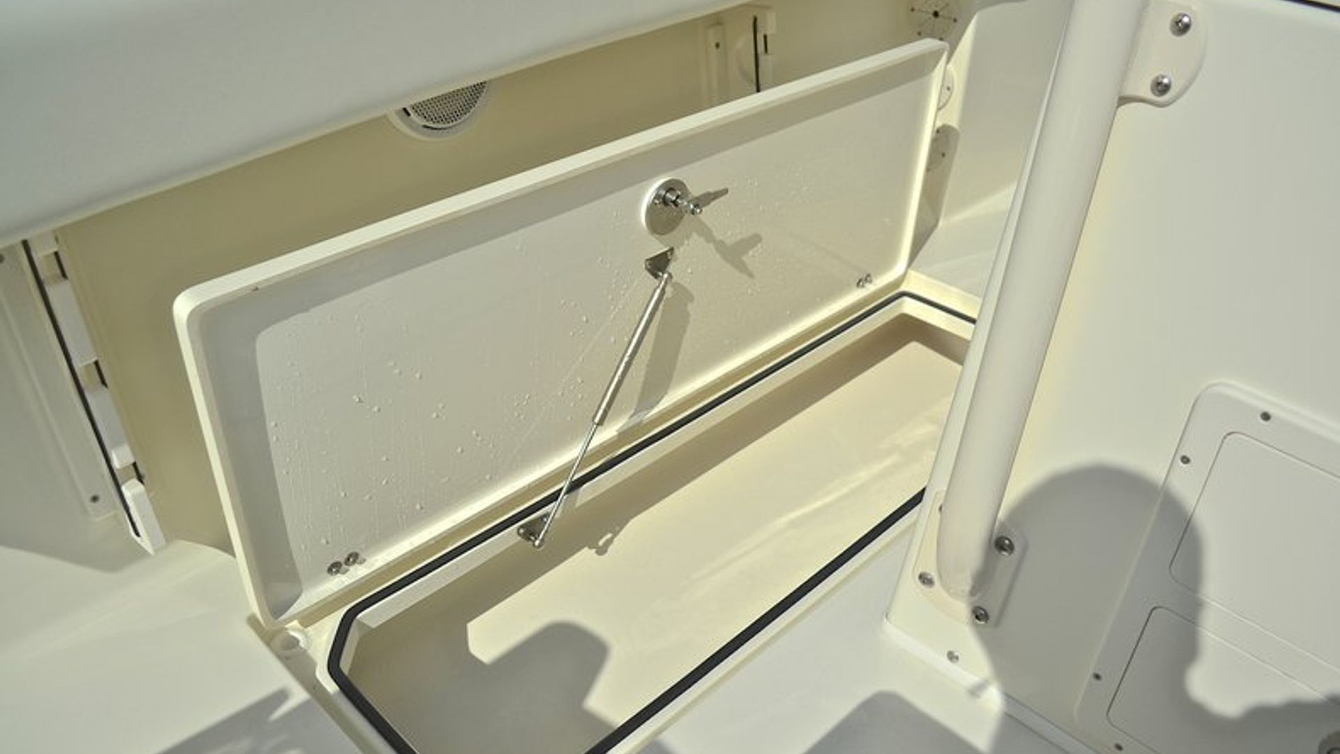 New 2013 Cobia 296 Center Console #N026 image 76