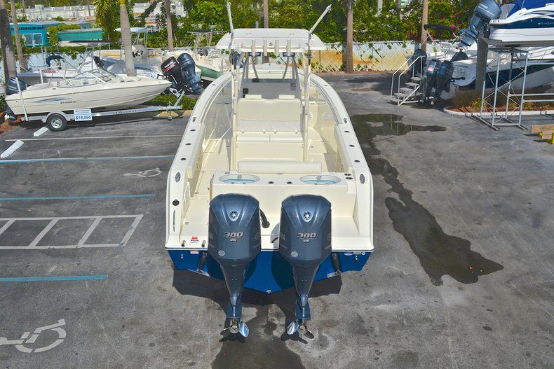 Thumbnail 108 for New 2013 Cobia 296 Center Console boat for sale in West Palm Beach, FL