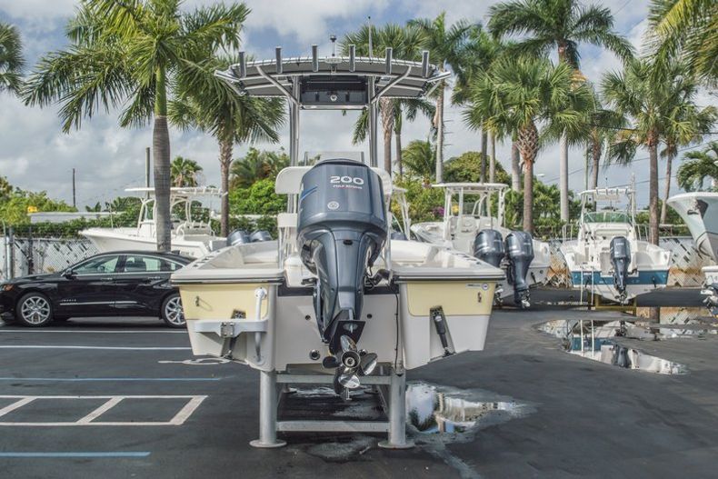 Thumbnail 7 for Used 2008 Pathfinder 2200 boat for sale in West Palm Beach, FL