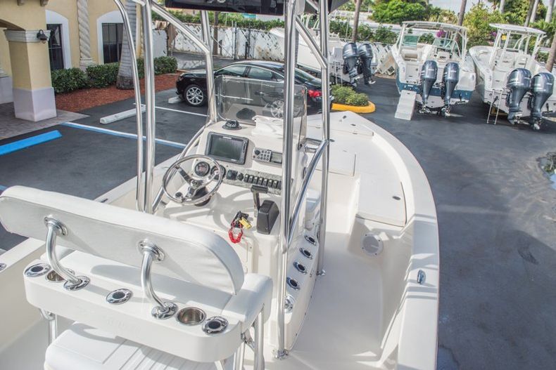 Thumbnail 12 for Used 2008 Pathfinder 2200 boat for sale in West Palm Beach, FL