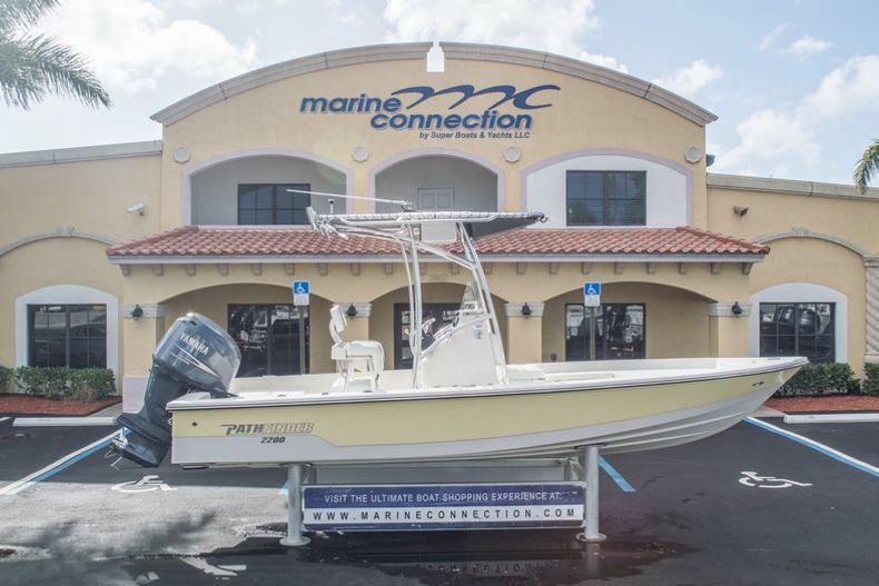 Used 2008 Pathfinder 2200 boat for sale in West Palm Beach, FL