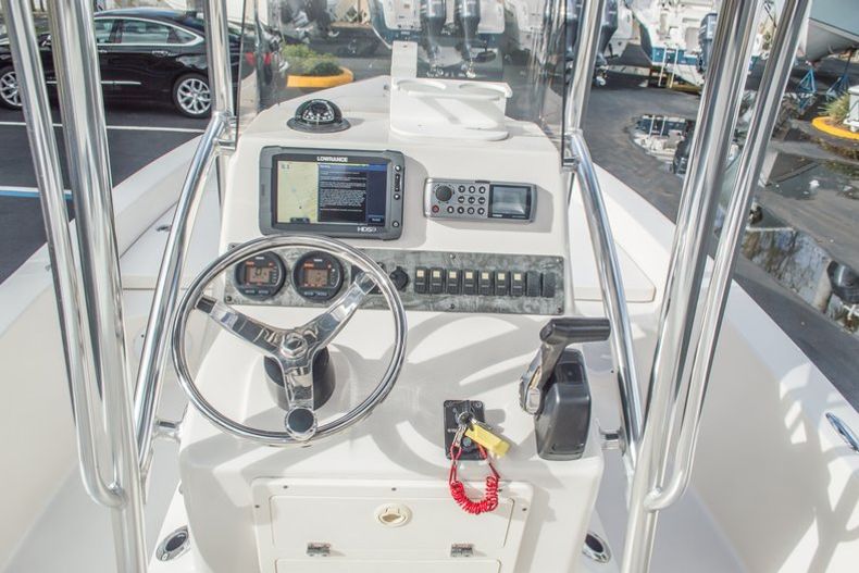 Thumbnail 33 for Used 2008 Pathfinder 2200 boat for sale in West Palm Beach, FL