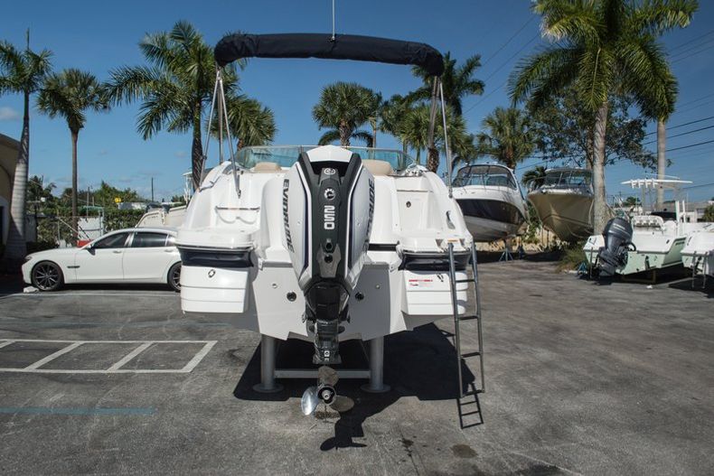 Thumbnail 4 for New 2015 Hurricane SunDeck SD 2400 OB boat for sale in Miami, FL