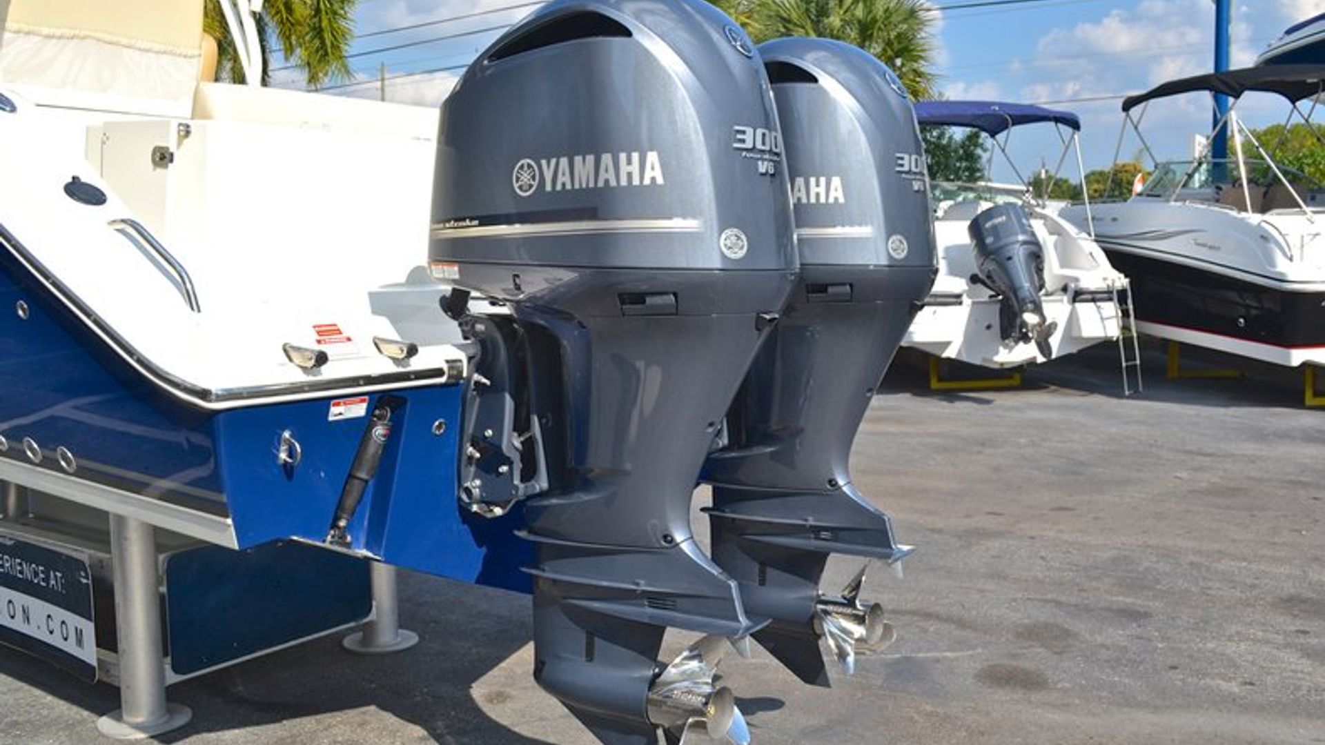 New 2013 Cobia 296 Center Console #N027 image 12