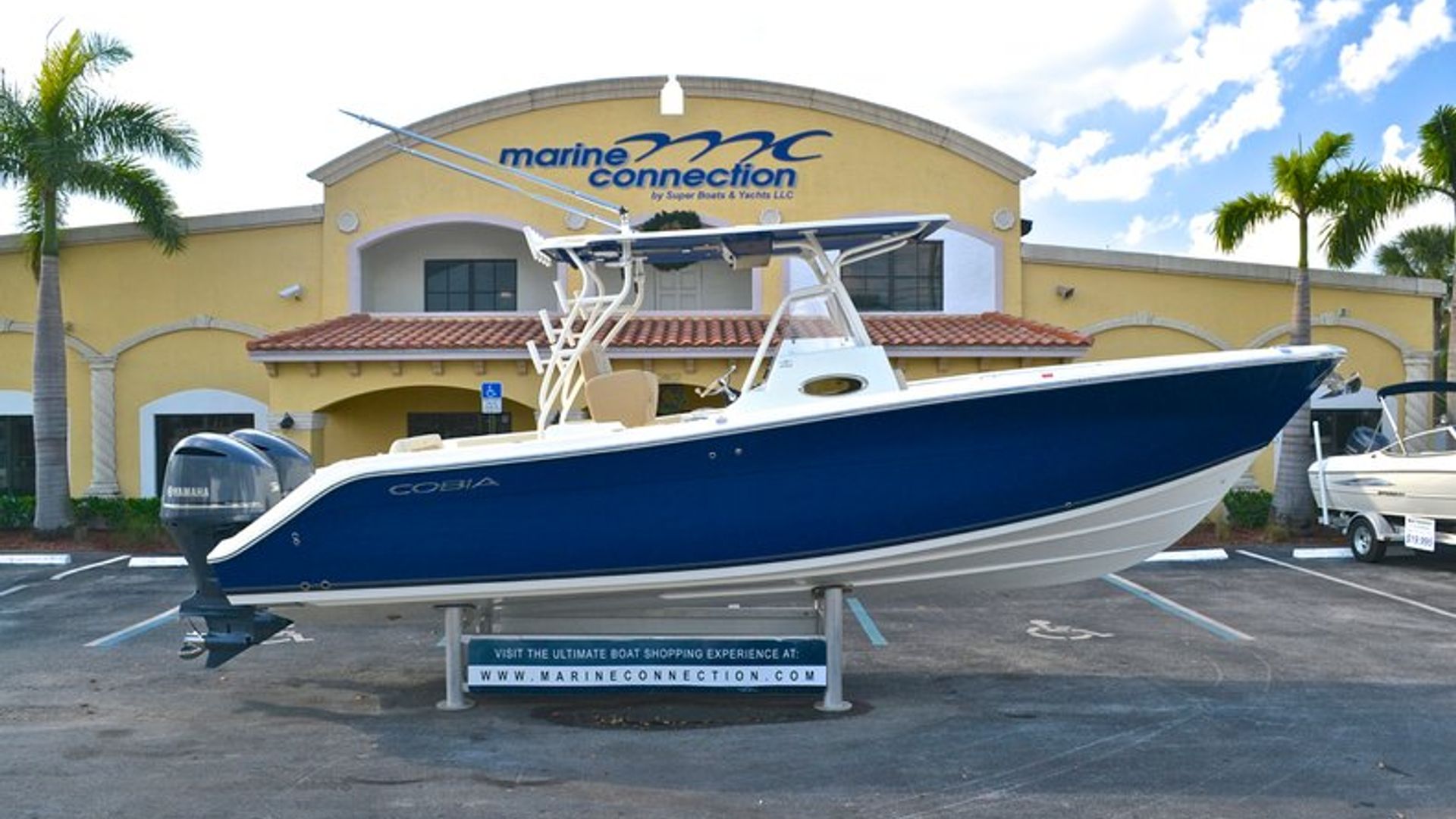 New 2013 Cobia 296 Center Console #N027 image 1