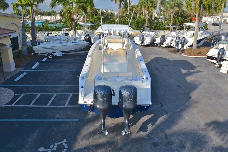Thumbnail 126 for New 2013 Cobia 296 Center Console boat for sale in West Palm Beach, FL