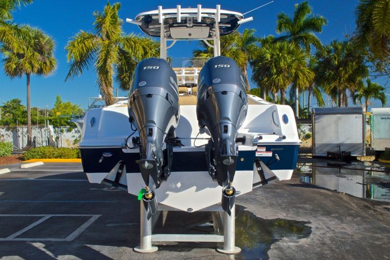 Thumbnail 14 for New 2016 Sportsman Heritage 251 Center Console boat for sale in West Palm Beach, FL