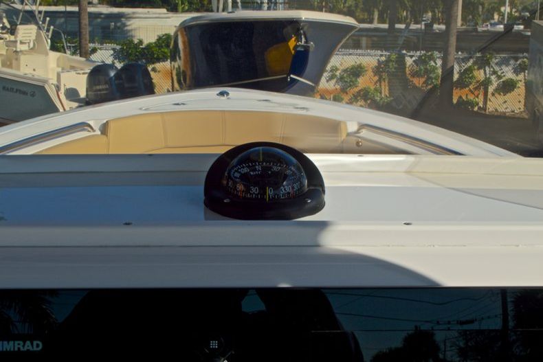 Thumbnail 34 for New 2016 Sportsman Heritage 251 Center Console boat for sale in West Palm Beach, FL