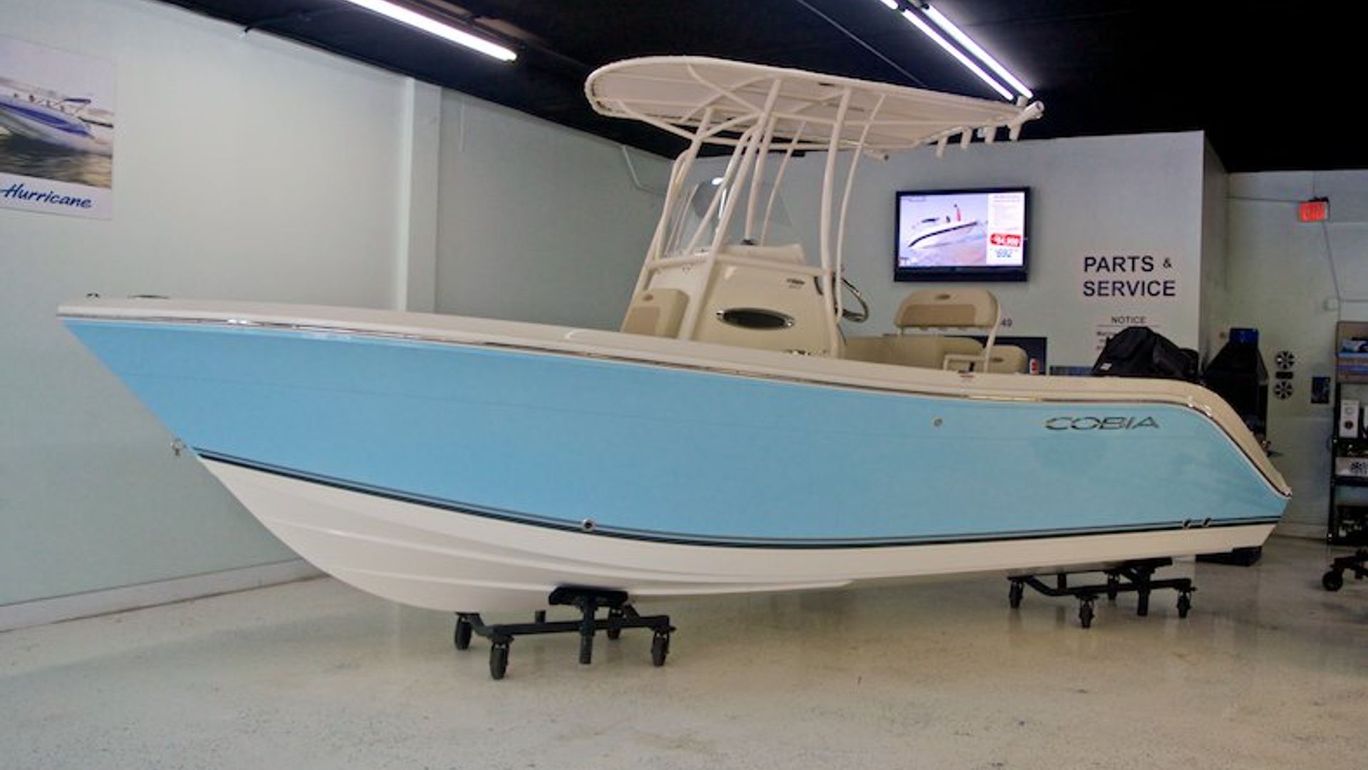 New 2016 Cobia 217 Center Console #R003 image 1