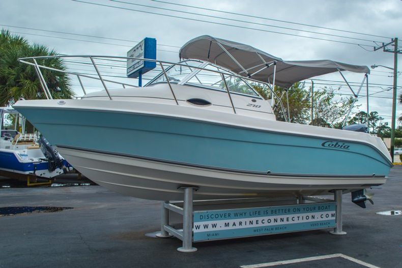 Thumbnail 3 for Used 2004 Cobia 210 WAC Walkaround boat for sale in West Palm Beach, FL