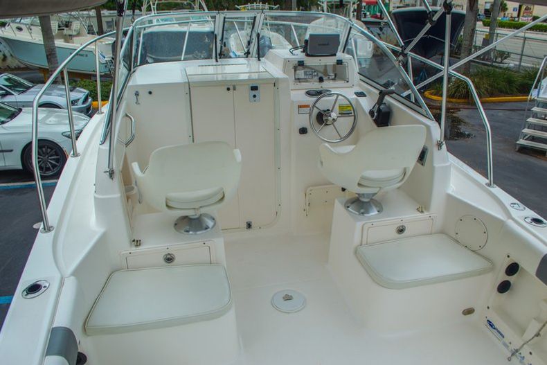Thumbnail 16 for Used 2004 Cobia 210 WAC Walkaround boat for sale in West Palm Beach, FL