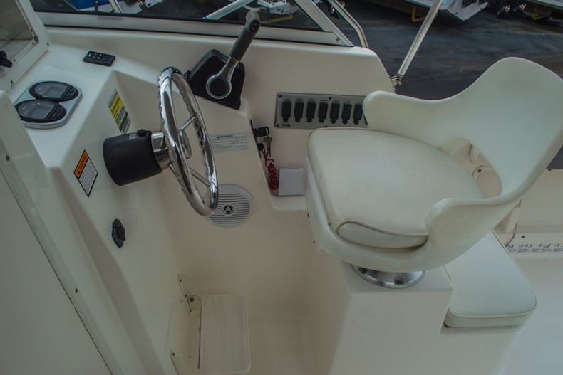 Thumbnail 34 for Used 2004 Cobia 210 WAC Walkaround boat for sale in West Palm Beach, FL