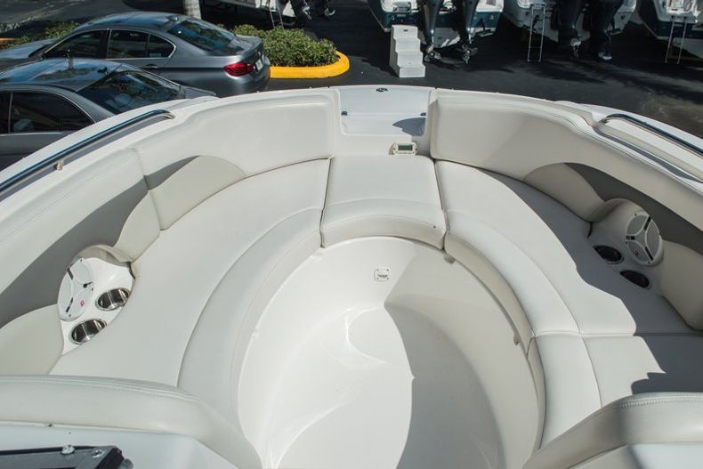 Thumbnail 40 for Used 2006 Chaparral 254 Sunesta Deck Boat boat for sale in West Palm Beach, FL