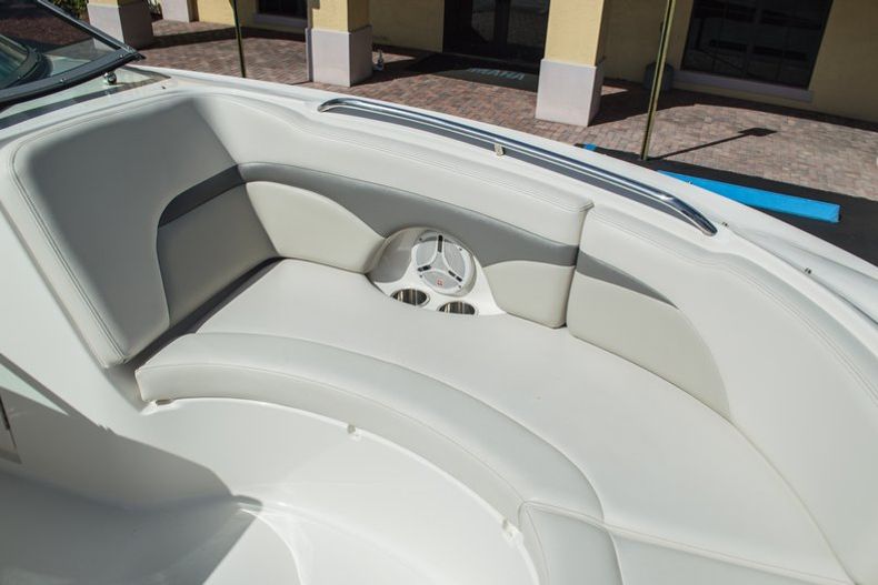 Thumbnail 41 for Used 2006 Chaparral 254 Sunesta Deck Boat boat for sale in West Palm Beach, FL