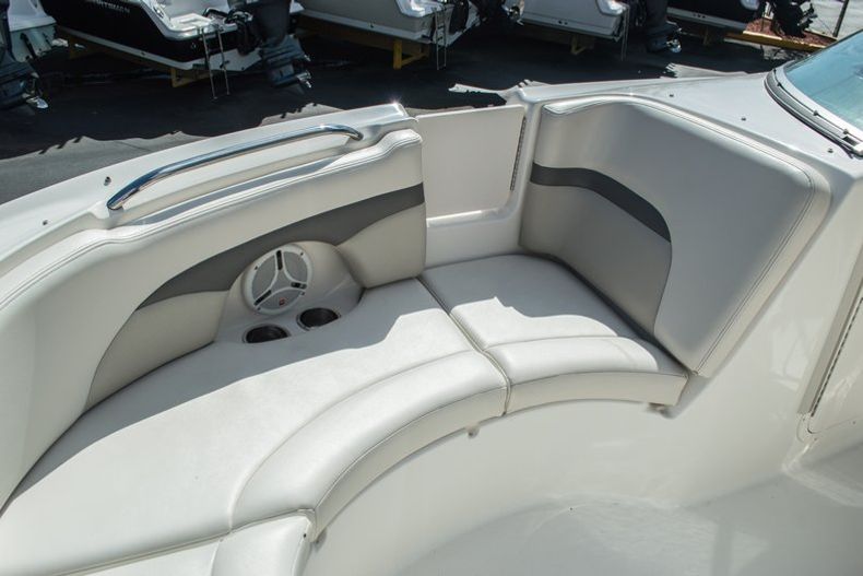 Thumbnail 44 for Used 2006 Chaparral 254 Sunesta Deck Boat boat for sale in West Palm Beach, FL
