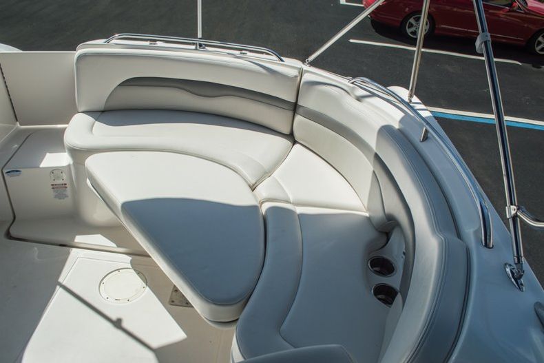 Thumbnail 57 for Used 2006 Chaparral 254 Sunesta Deck Boat boat for sale in West Palm Beach, FL