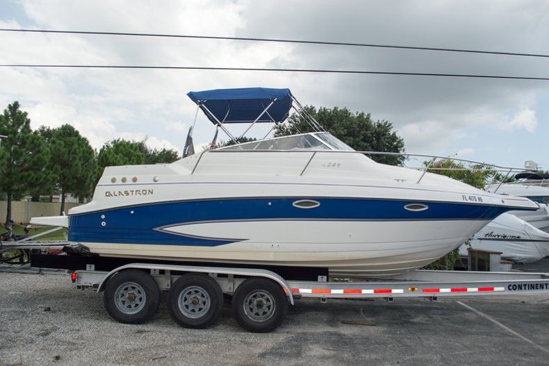 Used 2005 Glastron GS 249 Sport Cruiser boat for sale in West Palm Beach, FL