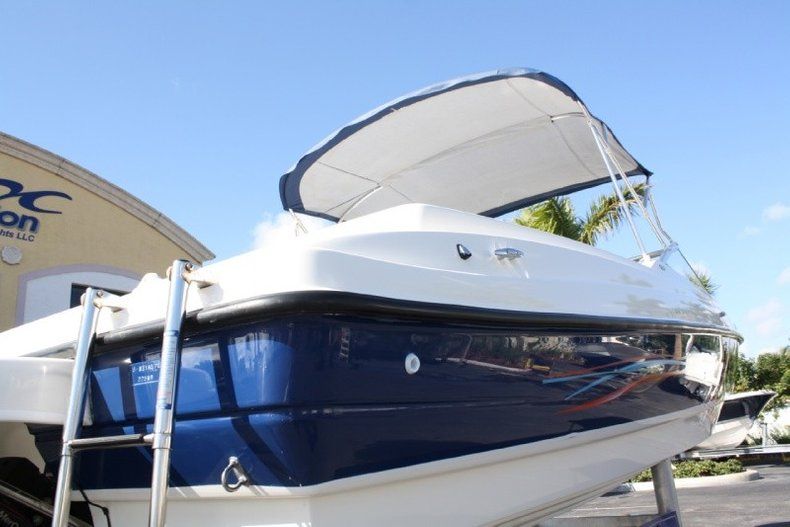 Thumbnail 18 for Used 2005 Bayliner 225 Bowrider boat for sale in West Palm Beach, FL