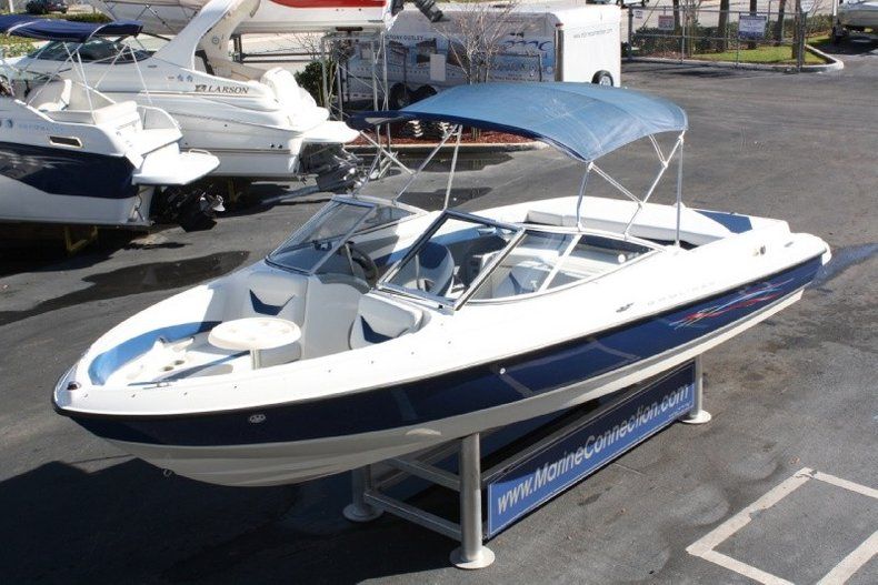 Thumbnail 81 for Used 2005 Bayliner 225 Bowrider boat for sale in West Palm Beach, FL