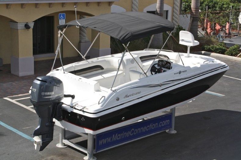 Thumbnail 46 for New 2014 Hurricane SunDeck Sport SS 188 OB boat for sale in West Palm Beach, FL