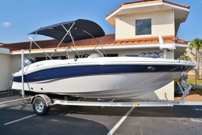 New 2015 Hurricane SunDeck Sport SS 203 OB boat for sale in Vero Beach, FL
