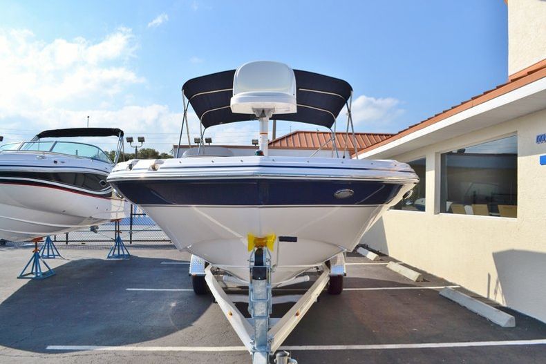 Thumbnail 2 for New 2015 Hurricane SunDeck Sport SS 203 OB boat for sale in Vero Beach, FL