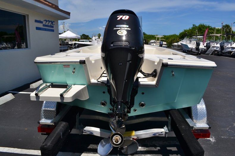 Thumbnail 5 for New 2014 Bulls Bay 1700 Bay Boat boat for sale in West Palm Beach, FL