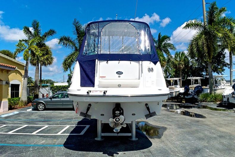Thumbnail 14 for New 2014 Rinker 260 EC Express Cruiser boat for sale in West Palm Beach, FL