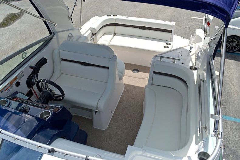 Thumbnail 102 for New 2014 Rinker 260 EC Express Cruiser boat for sale in West Palm Beach, FL