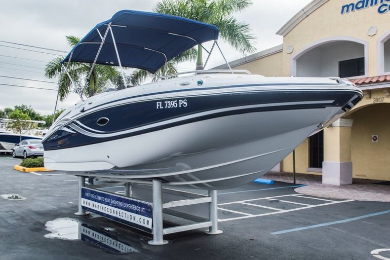 Thumbnail 1 for Used 2013 Hurricane SunDeck Sport SS 220 OB boat for sale in West Palm Beach, FL