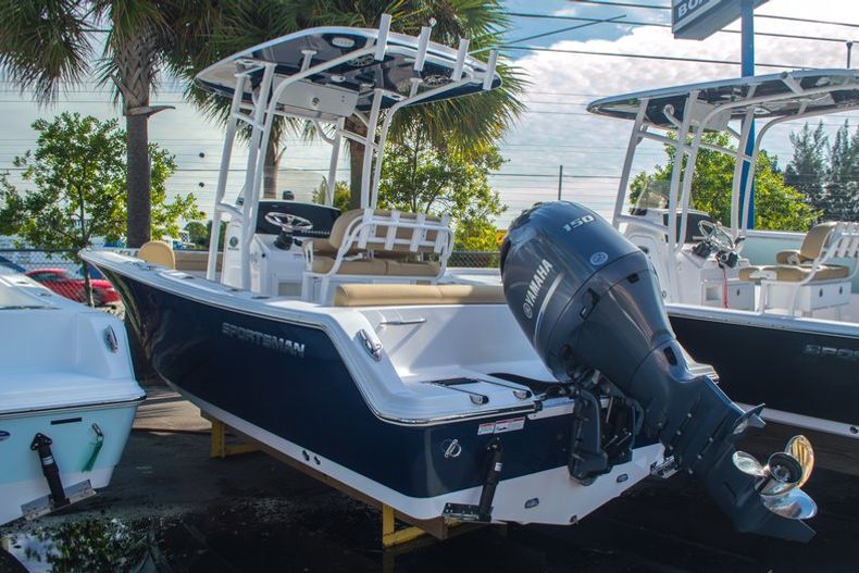 Photo for 2016 Sportsman Heritage 211 Center Console