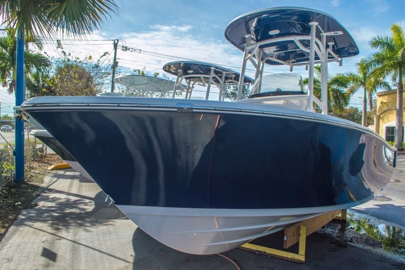 Thumbnail 2 for New 2016 Sportsman Heritage 211 Center Console boat for sale in West Palm Beach, FL