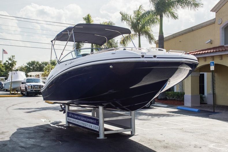 Thumbnail 1 for New 2015 Hurricane SunDeck SD 2486 OB boat for sale in West Palm Beach, FL