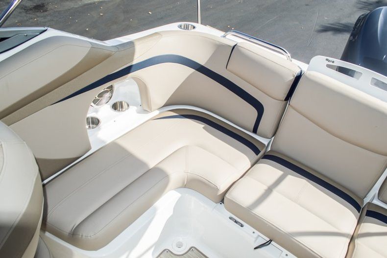 Thumbnail 33 for New 2015 Hurricane SunDeck SD 2486 OB boat for sale in West Palm Beach, FL